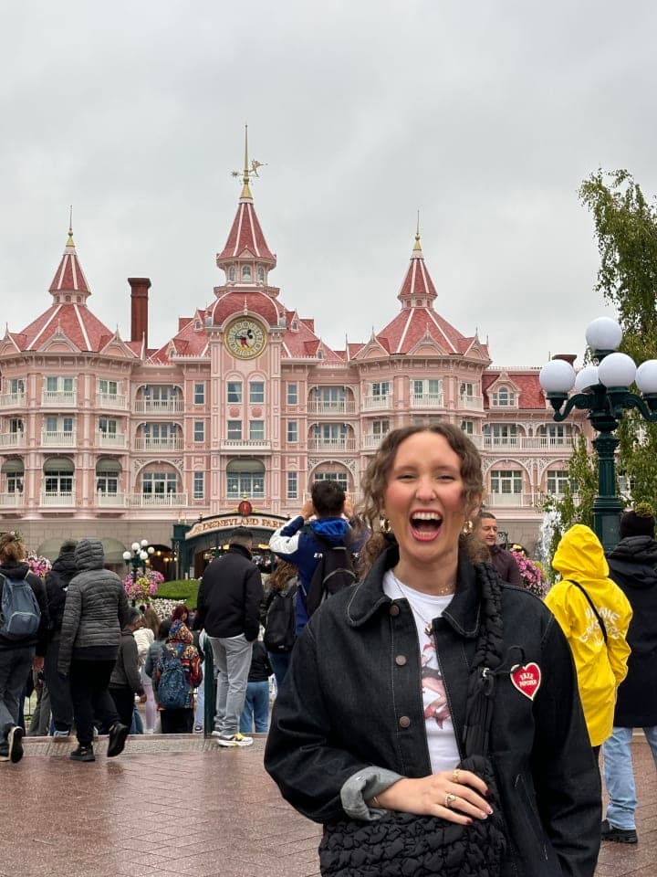 Sexy pic of TJ and Seb